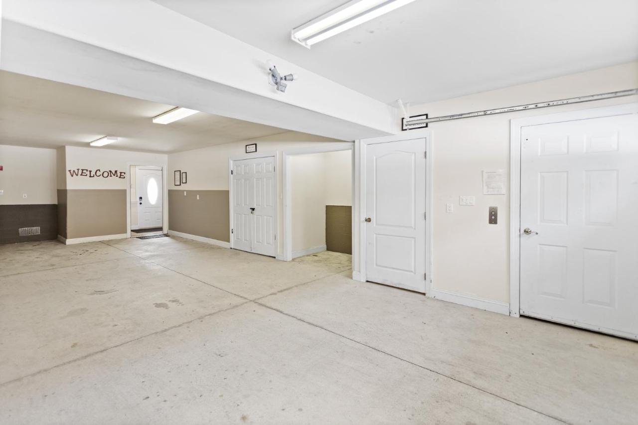 ❤️ The End Townhomes With Stunning Views On One-of-a-kind Rooftop Deck! Wow! Holiday home *