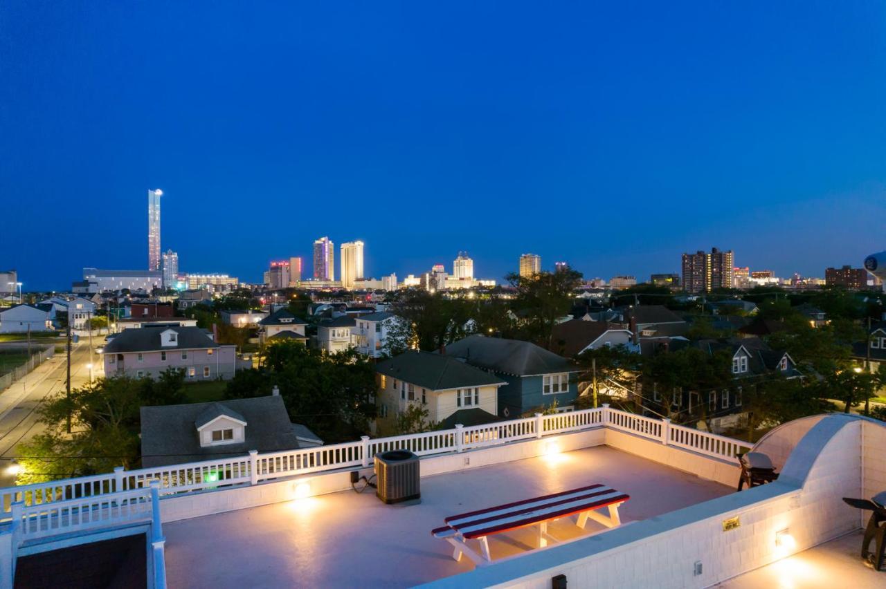 ❤️ The End Townhomes With Stunning Views On One-of-a-kind Rooftop Deck! Wow! Holiday home *