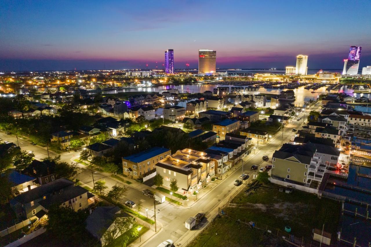 Holiday home ❤️ The End Townhomes With Stunning Views On One-of-a-kind Rooftop Deck! Wow!
