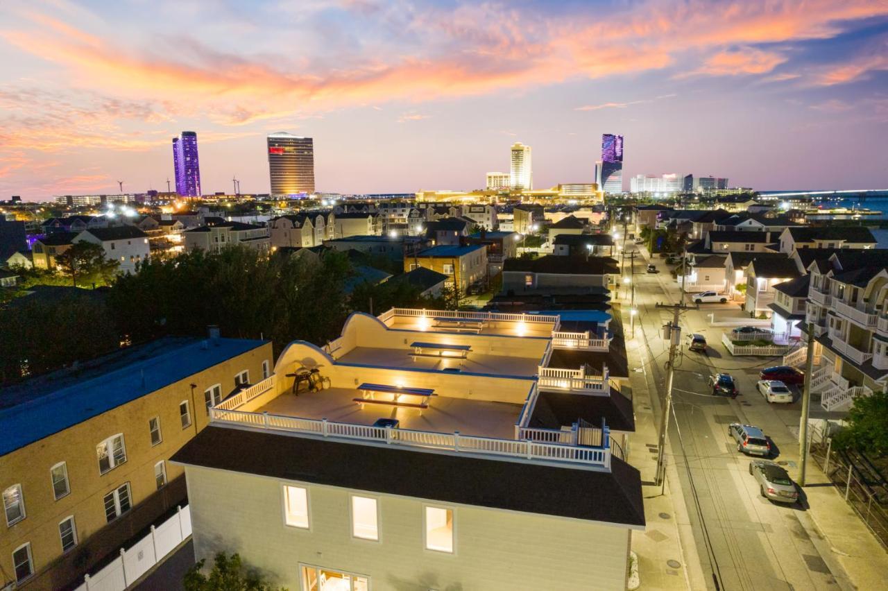 ❤️ The End Townhomes With Stunning Views On One-of-a-kind Rooftop Deck! Wow! Holiday home *