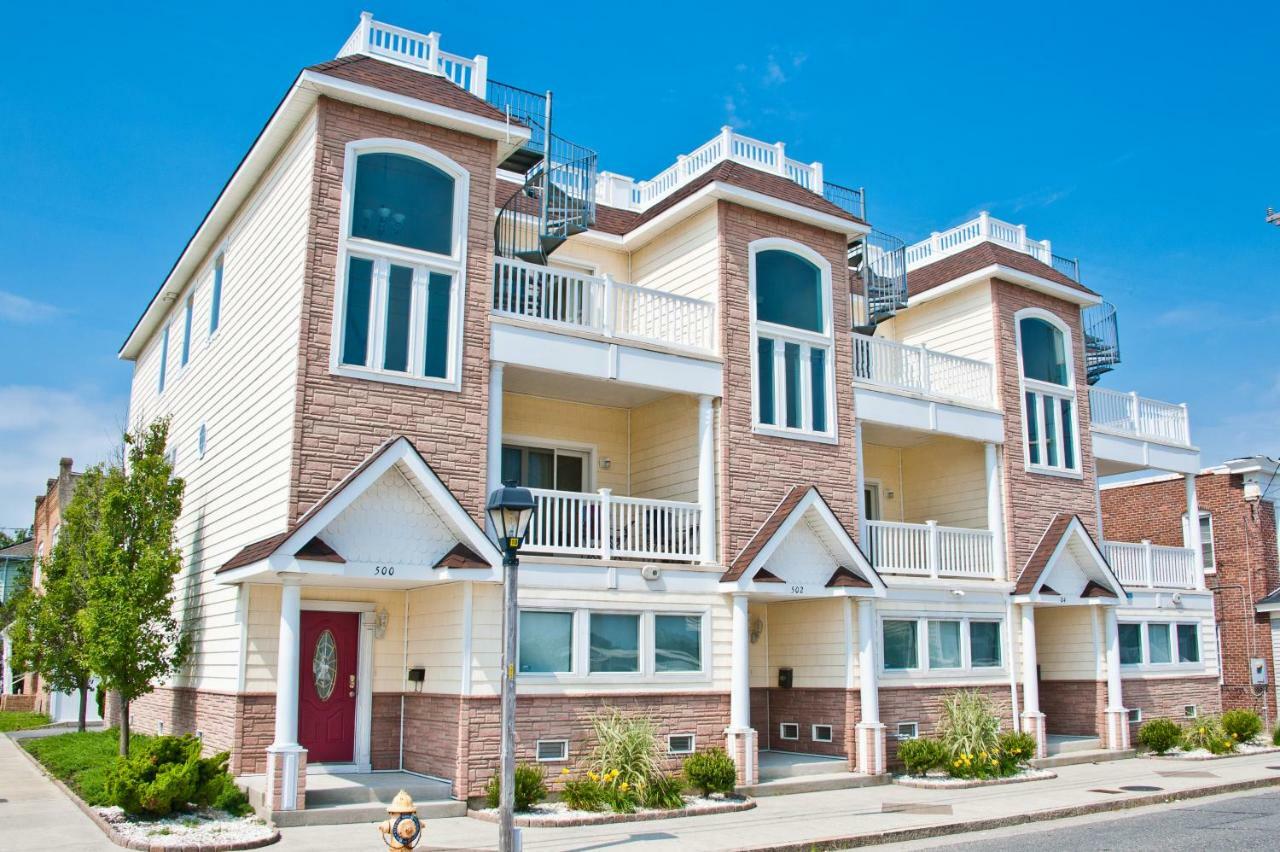 ❤️ The End Townhomes With Stunning Views On One-of-a-kind Rooftop Deck! Wow! *