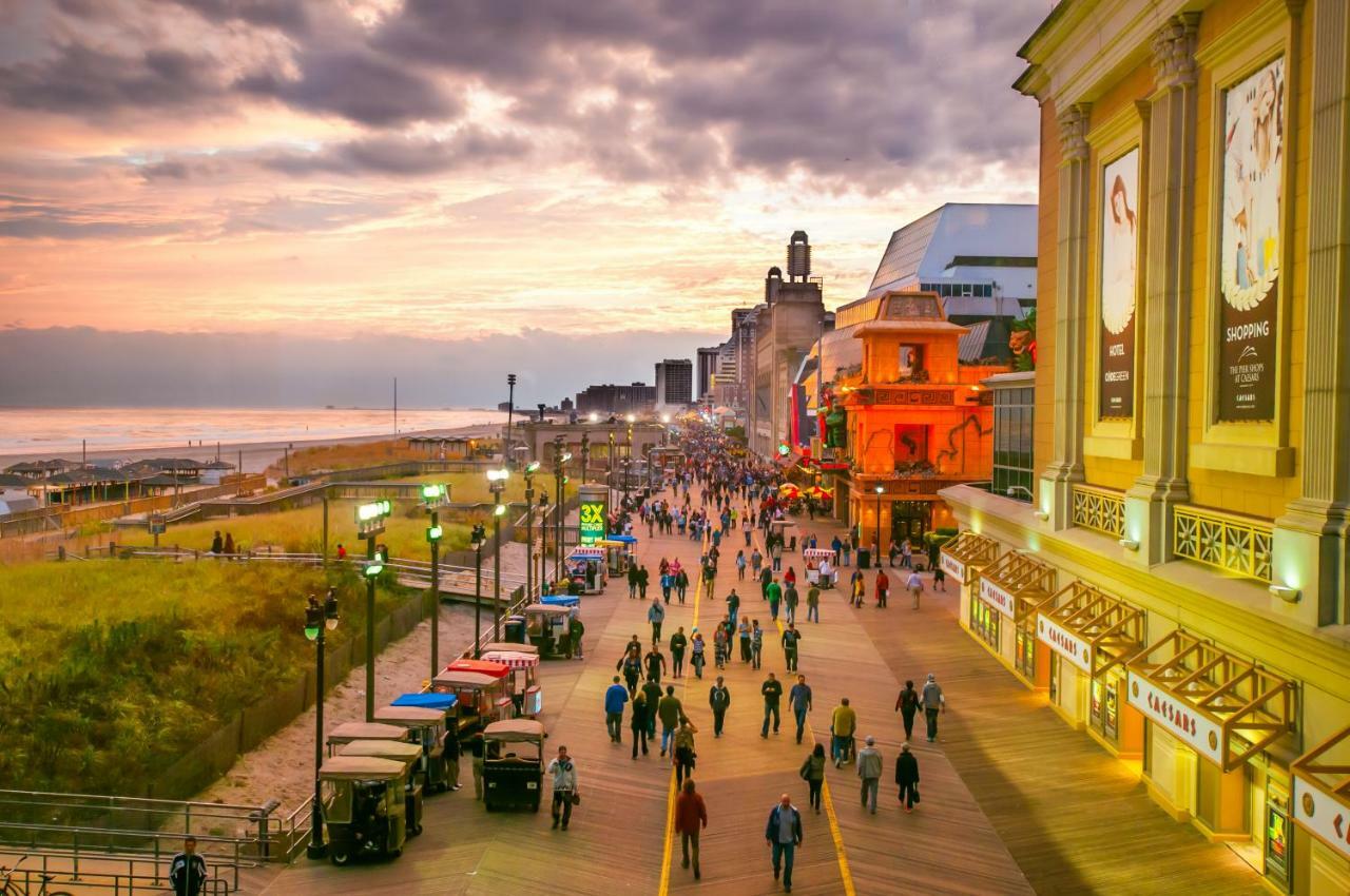 ❤️ The End Townhomes With Stunning Views On One-of-a-kind Rooftop Deck! Wow! Holiday home Atlantic City